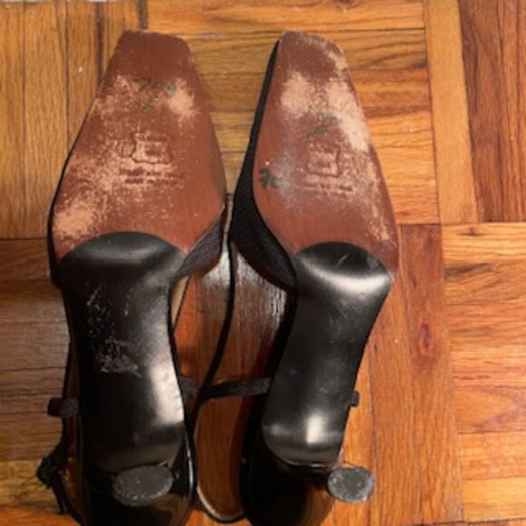 Stuart Weitzman Vintage Slingback Pumps Black Size 8.5 B - Picture 6 of 8